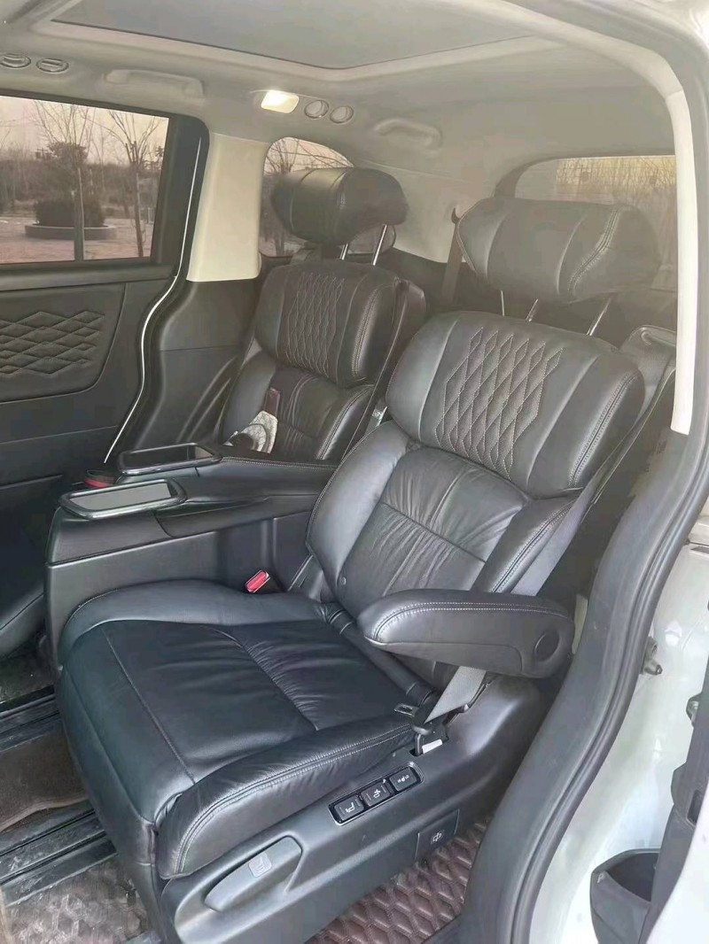 邢台23年本田艾力绅7