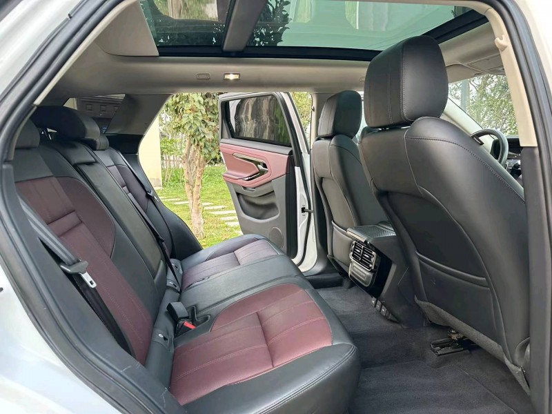 徐州21年路虎极光7