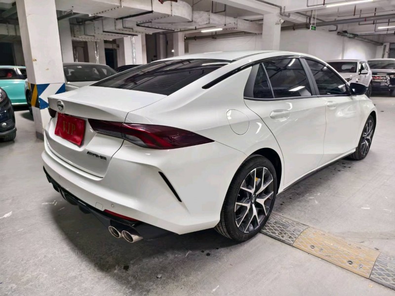 成都23年传祺影豹8