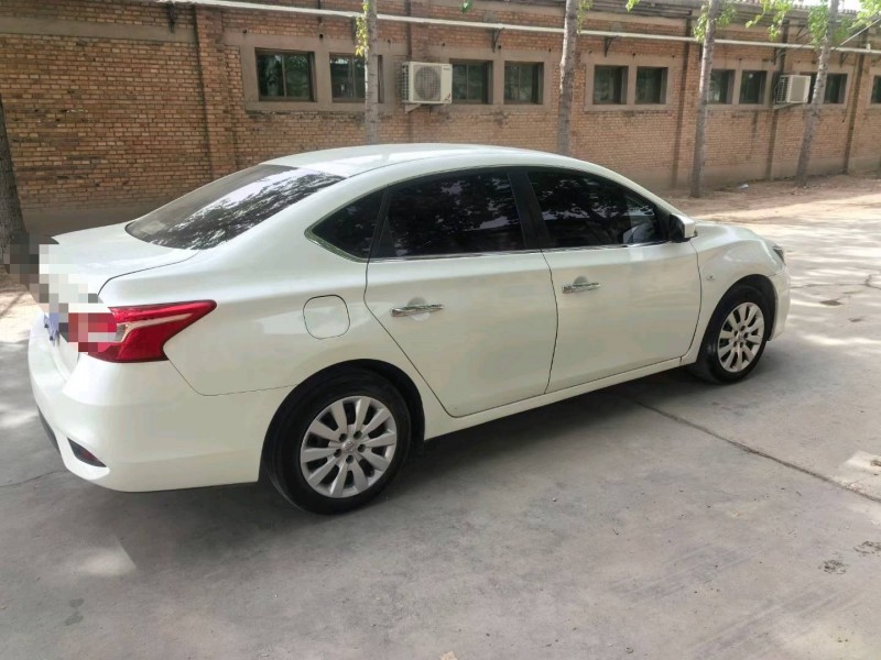 保定20年日产轩逸5