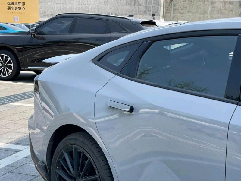 金華22年長安汽車UNI-V10