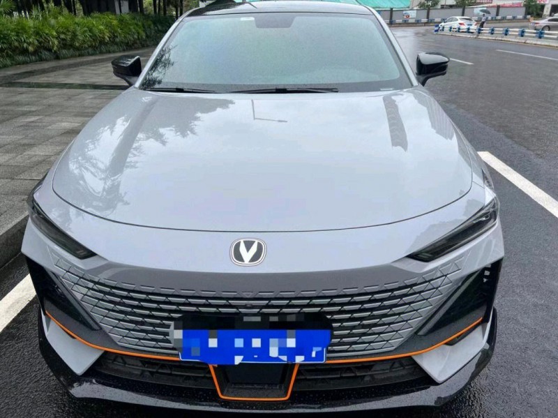 金華22年長安汽車UNI-V1
