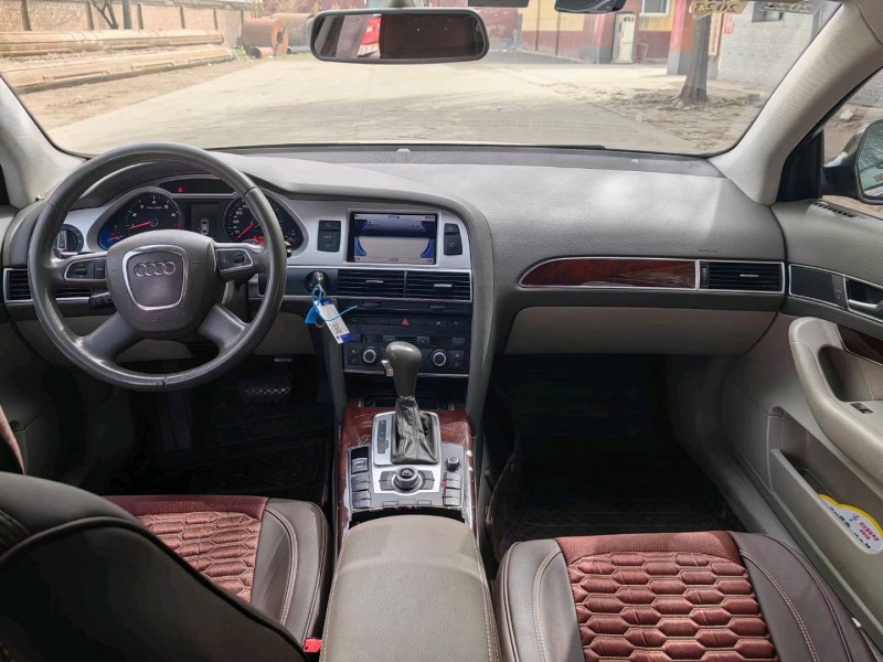 保定11年奥迪A6L5