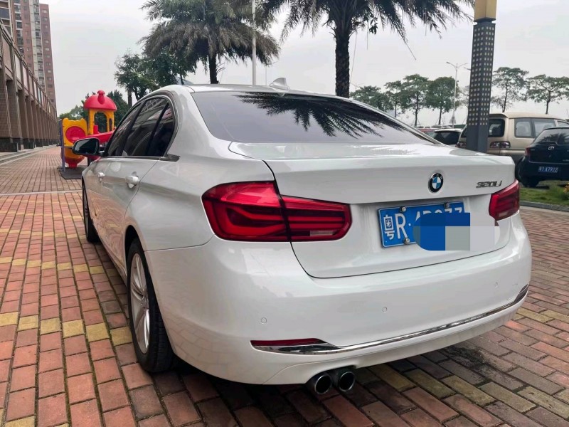 佛山17年宝马3系8