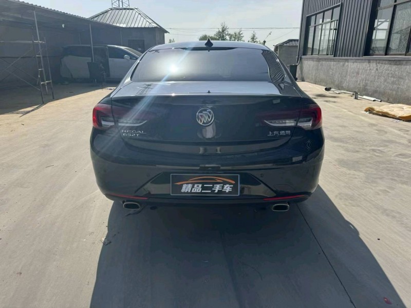 徐州22年别克君威5