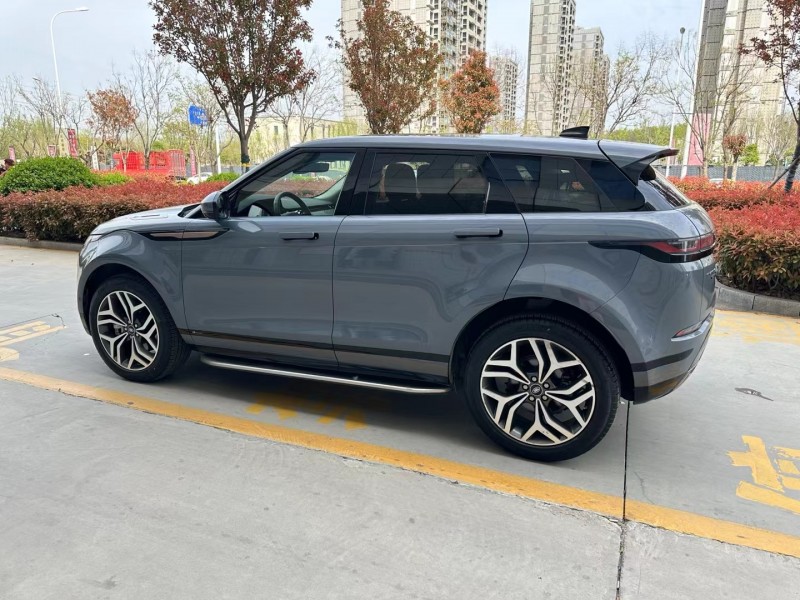 济宁21年路虎极光5