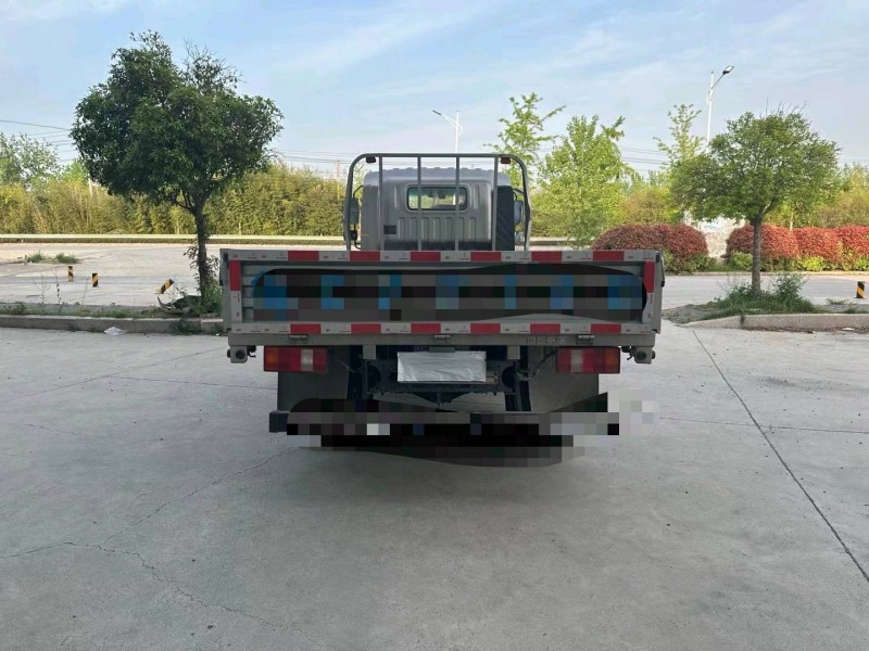 徐州23年卡車系列重汽豪沃9