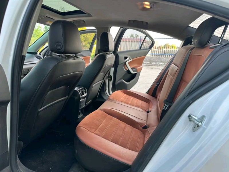 徐州17年别克君威7