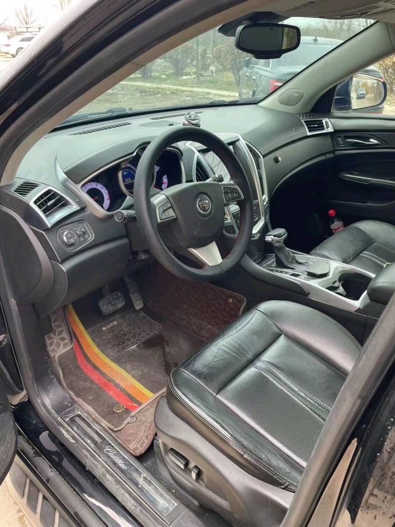 保定12年凯迪拉克SRX4