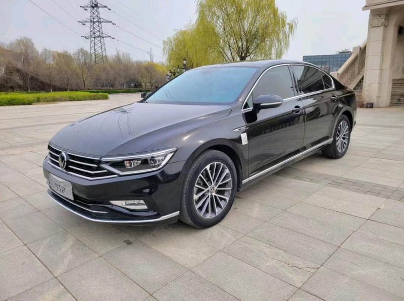 济南21年大众迈腾2