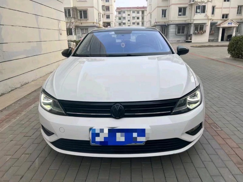 邯郸17年大众凌渡1