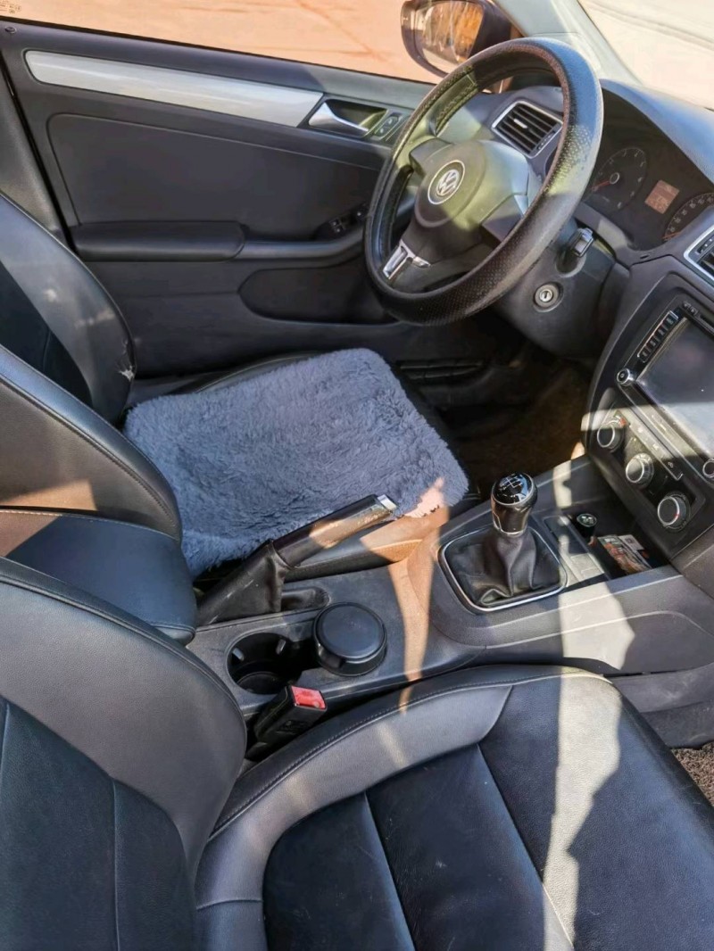 保定15年大众速腾4