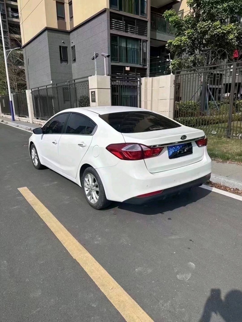 珠海16年起亞K34