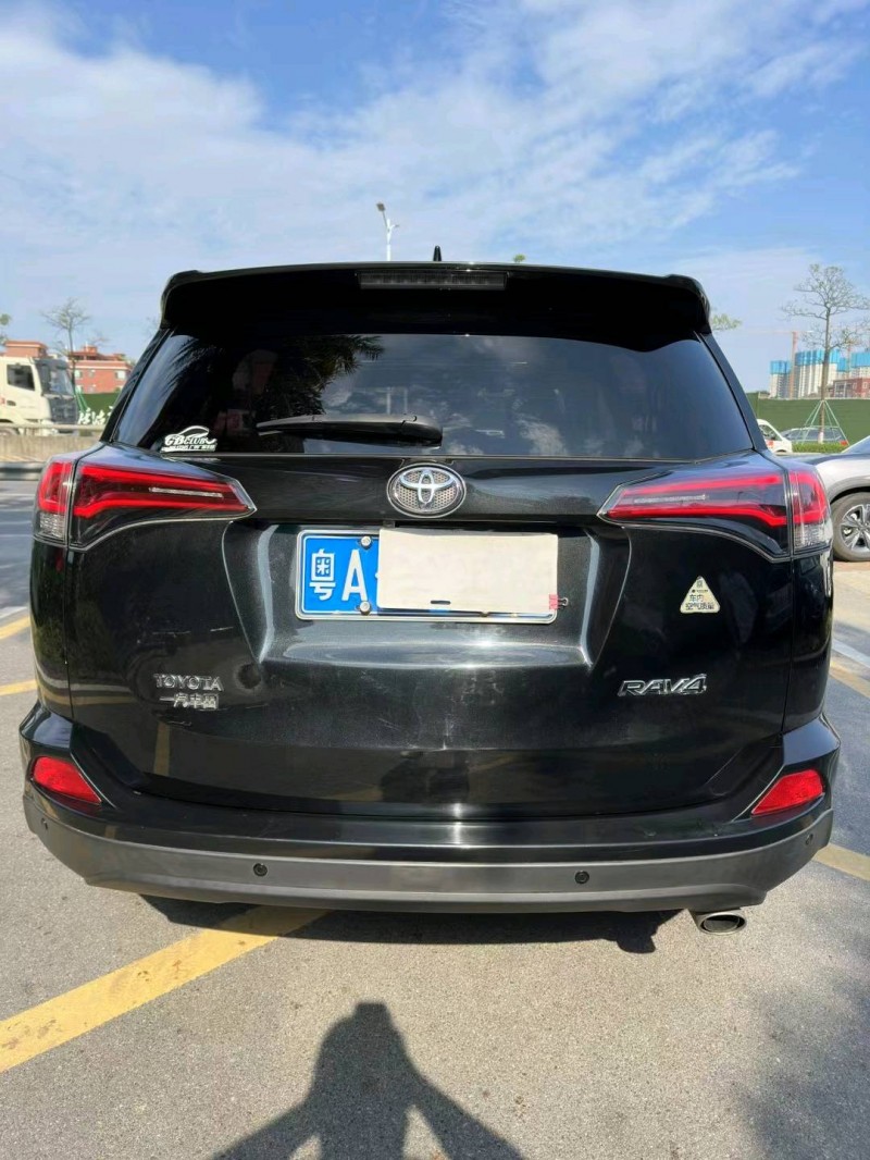 佛山18年丰田RAV4荣放2