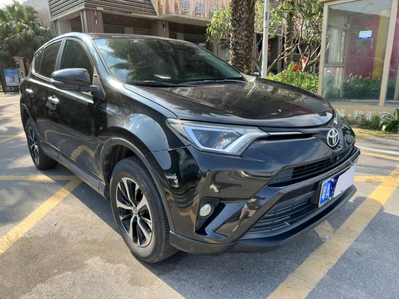 佛山18年丰田RAV4荣放9