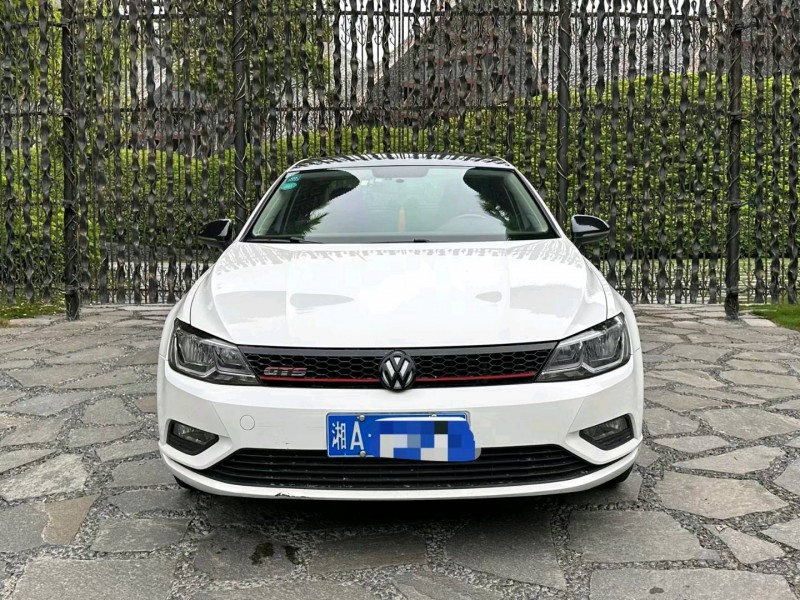 广州18年大众凌渡1