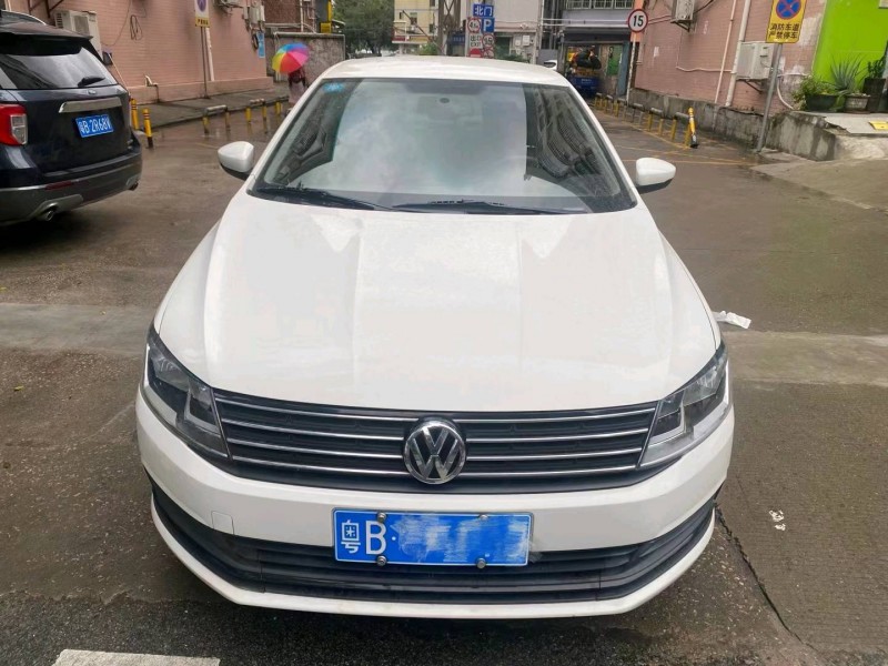 广州19年大众朗逸1