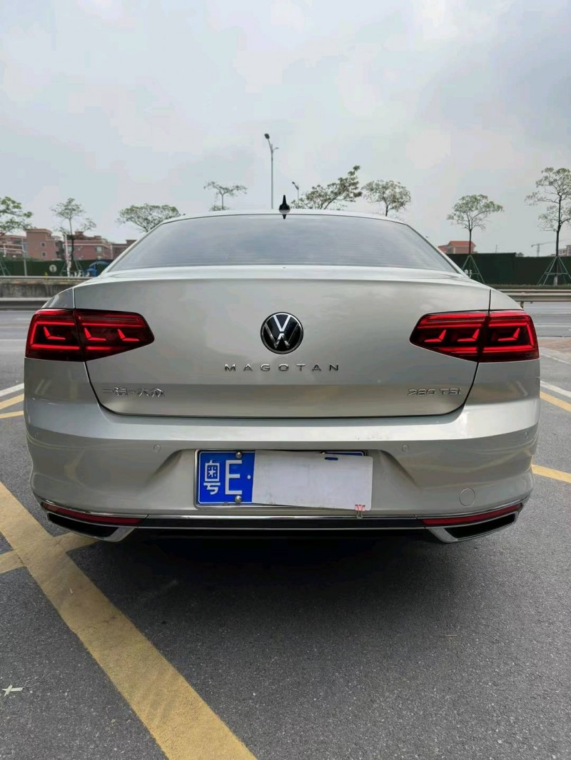 佛山22年大众迈腾2