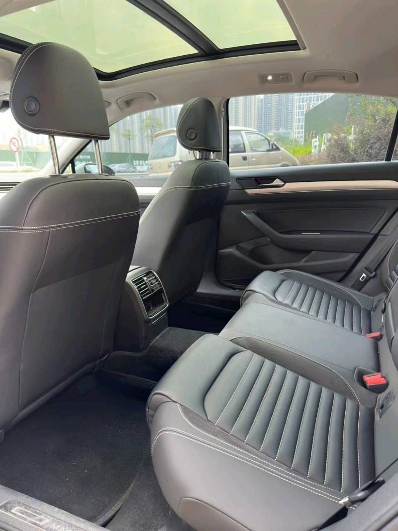 佛山22年大众迈腾8