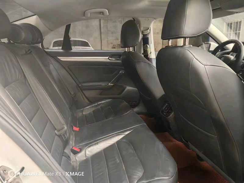 济南15年大众凌渡7