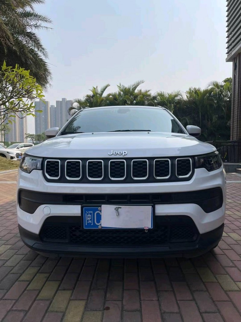 佛山22年Jeep指南者1