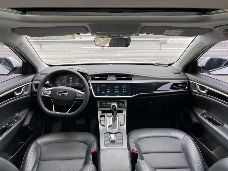 佛山21年吉利帝豪9