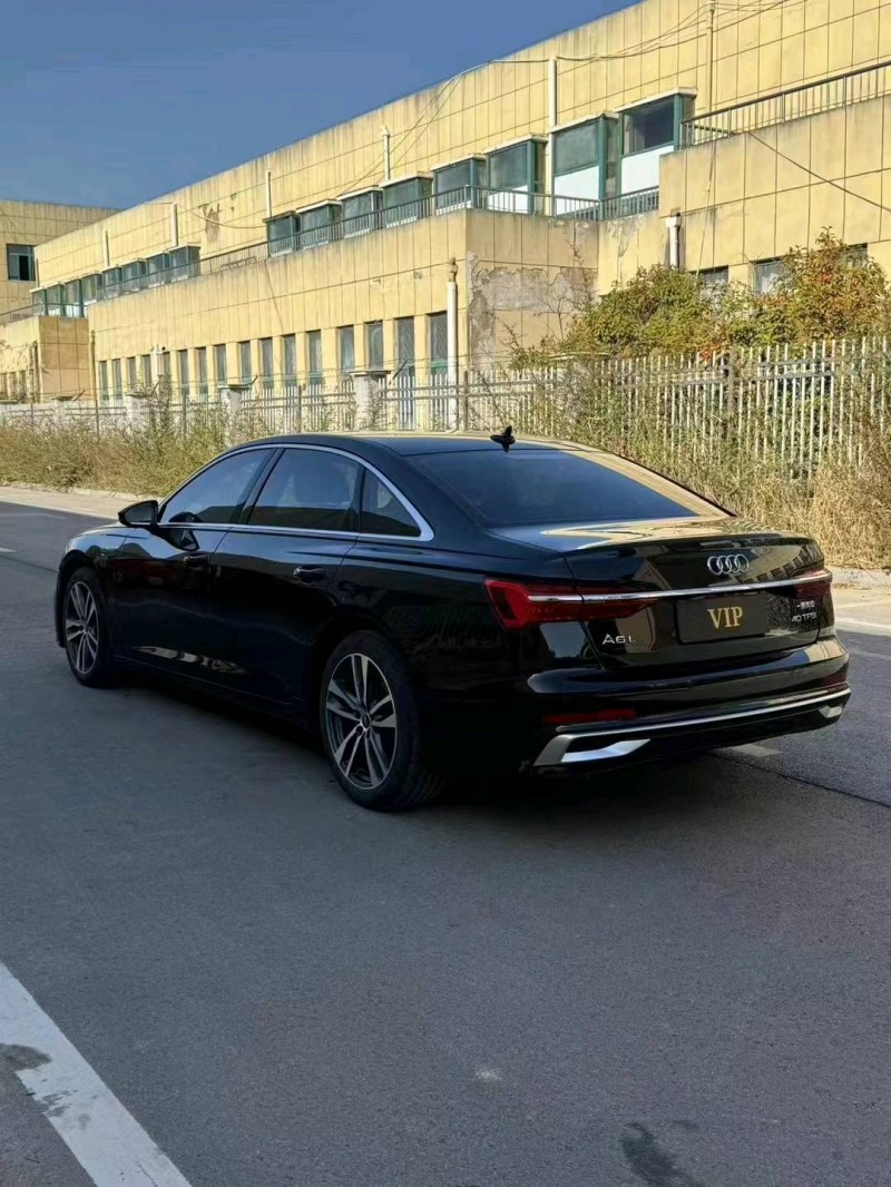 徐州23年奥迪A6L8