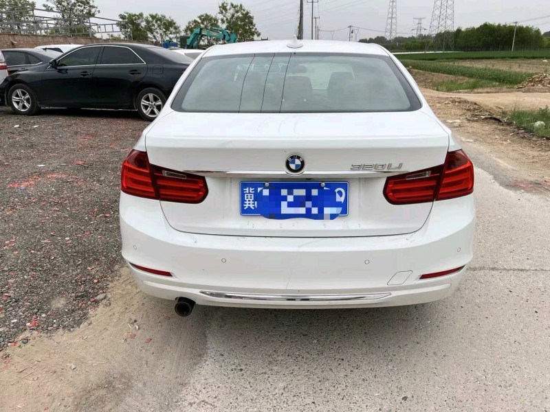 保定14年宝马3系7