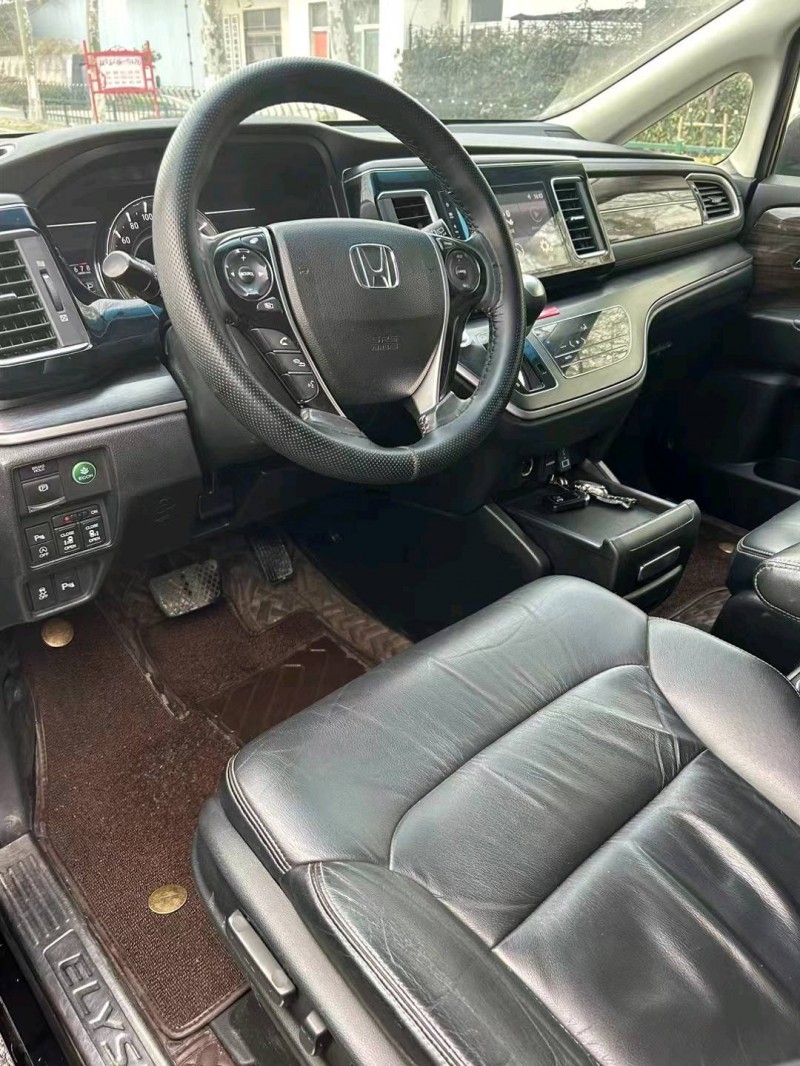 宿迁18年本田艾力绅6