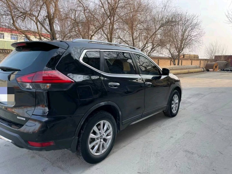 保定20年日产奇骏4