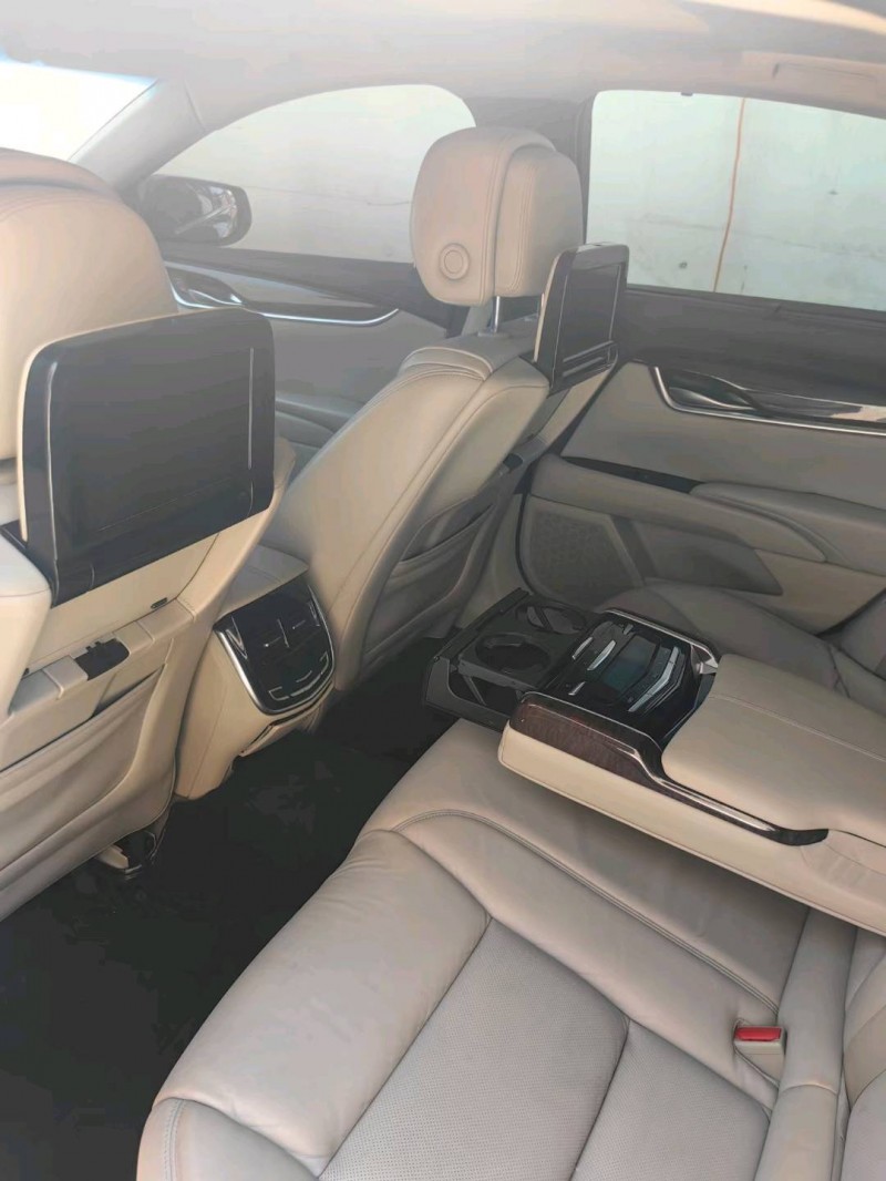 保定14年凯迪拉克XTS8