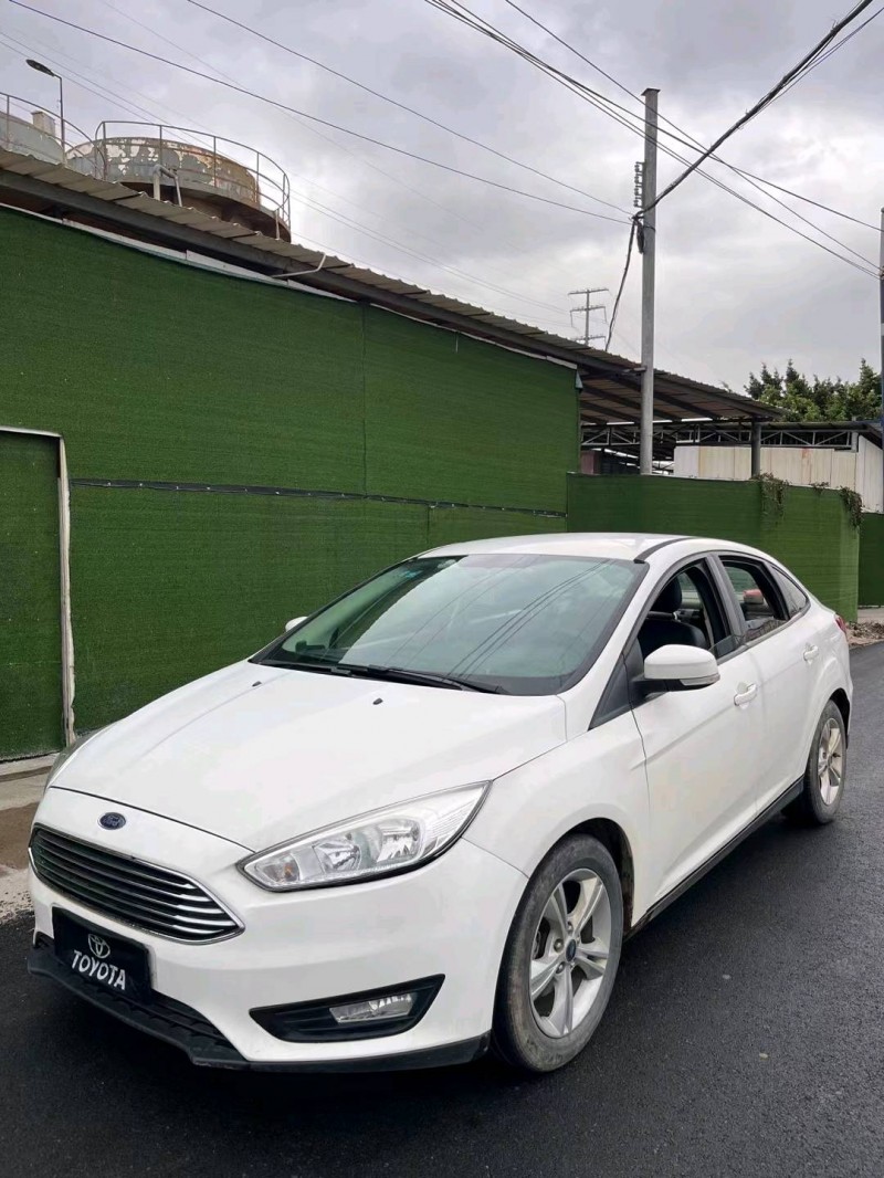 佛山16年福特福克斯2