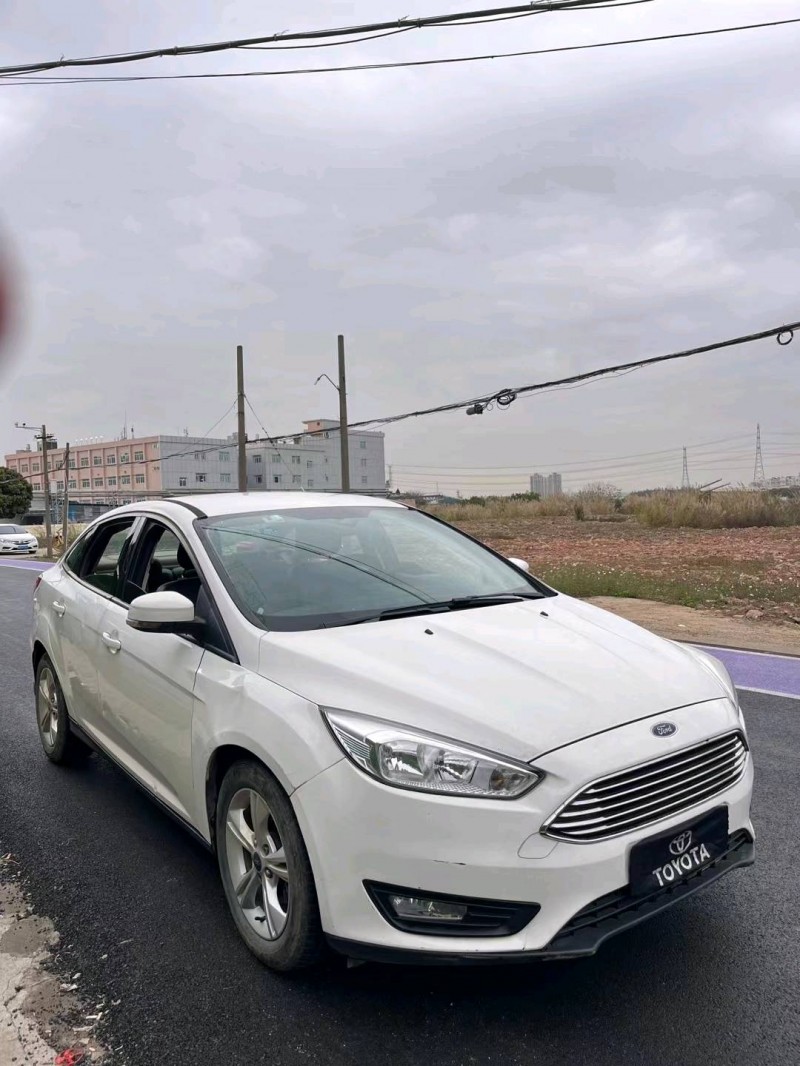 佛山16年福特福克斯3