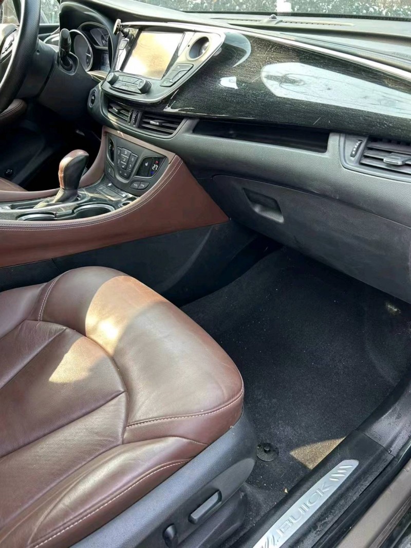 宿迁18年别克昂科威5