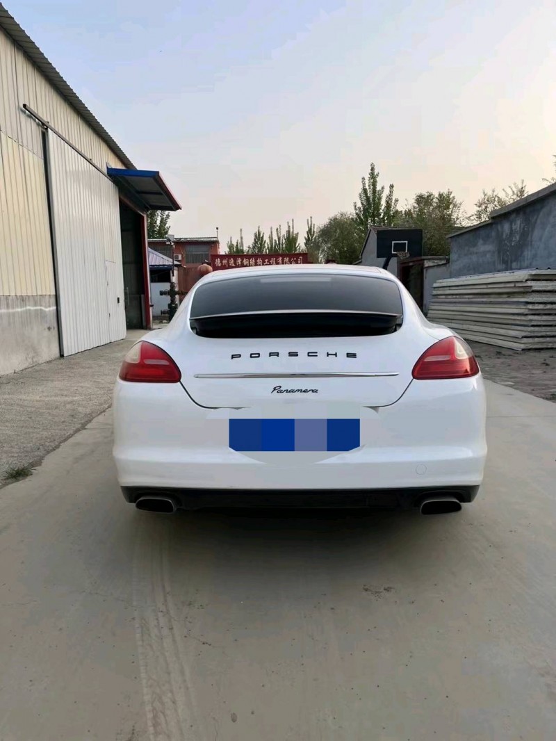 东营12年保时捷帕拉梅拉2