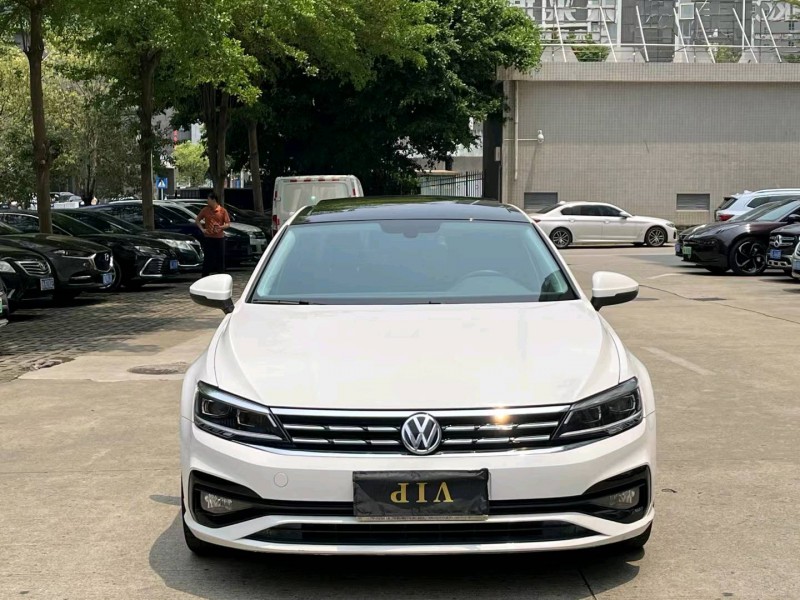 佛山22年大众凌渡1