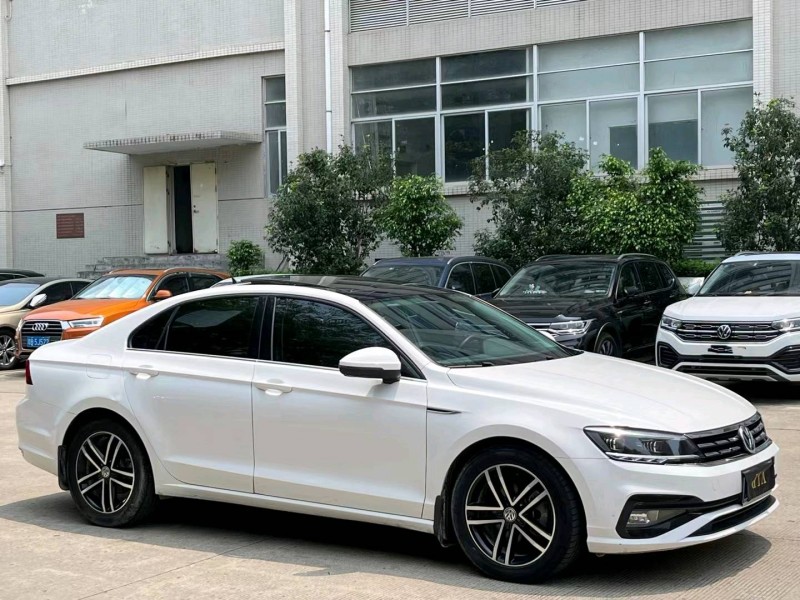 佛山22年大众凌渡2