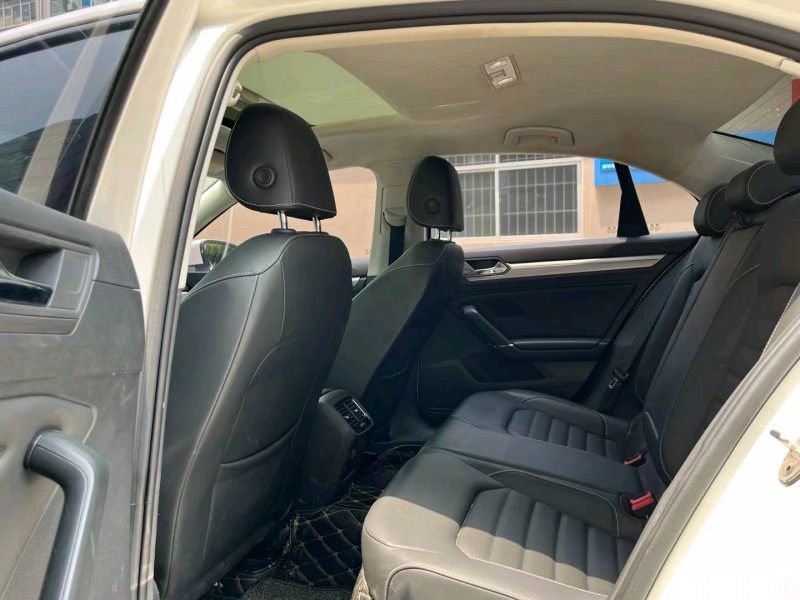 佛山22年大众凌渡4