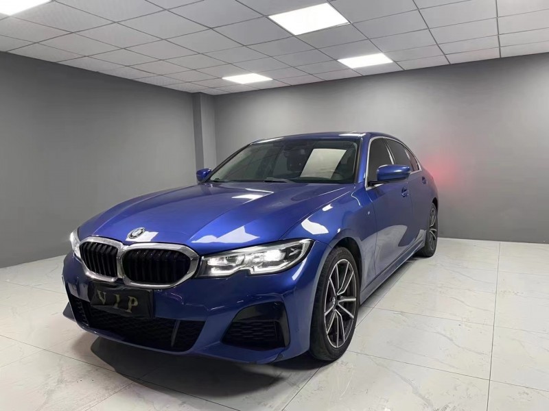 成都21年宝马3系2