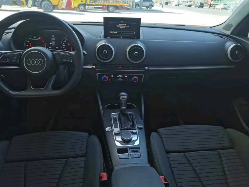 保定18年奥迪A38