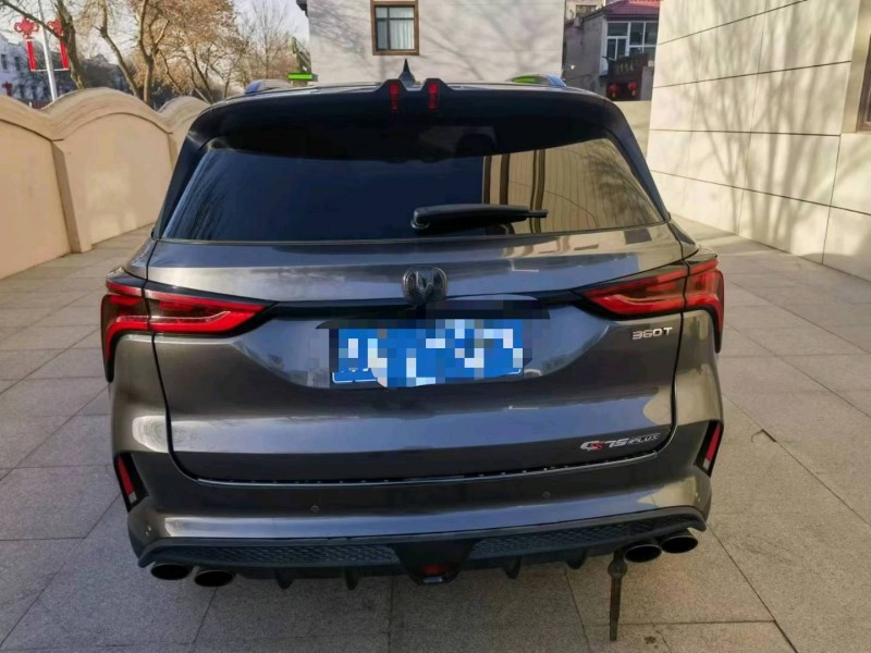 保定19年长安汽车CS756