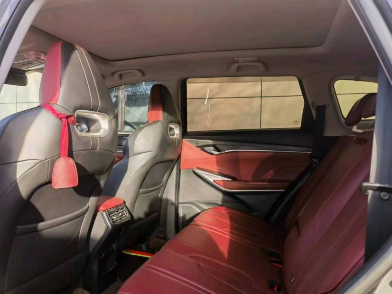 保定19年长安汽车CS757