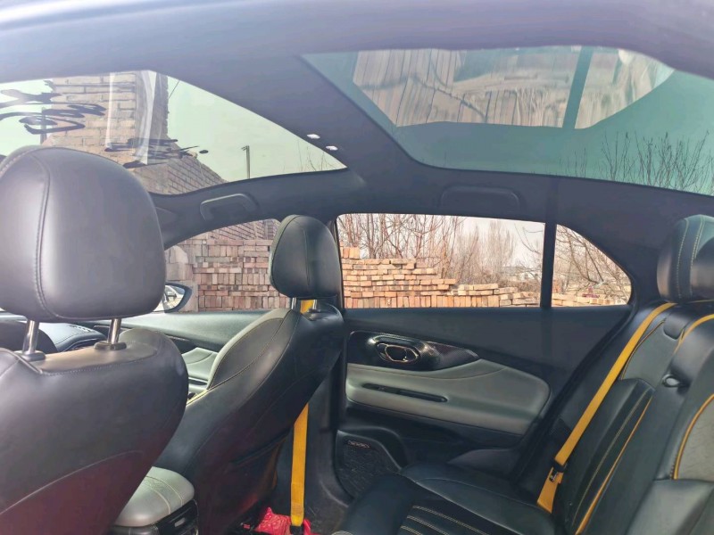 保定22年传祺影豹6