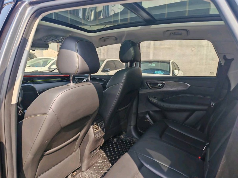 保定22年荣威RX55