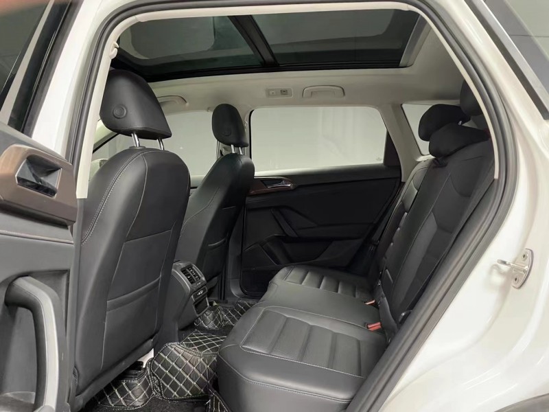 成都22年大众途岳4