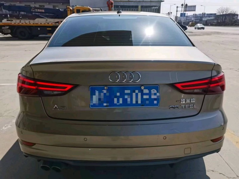 保定18年传祺M89