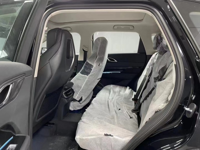 成都24年红旗HS34