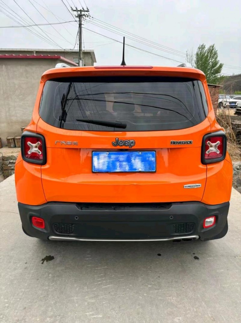 邢台16年Jeep自由侠3