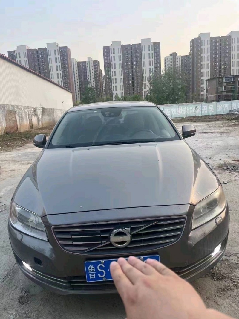 枣庄14年沃尔沃S80L1