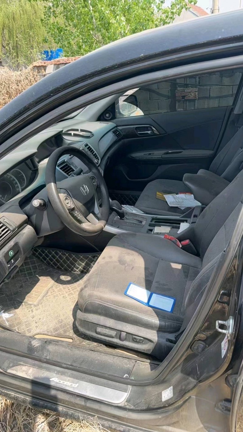 东营15年本田雅阁3